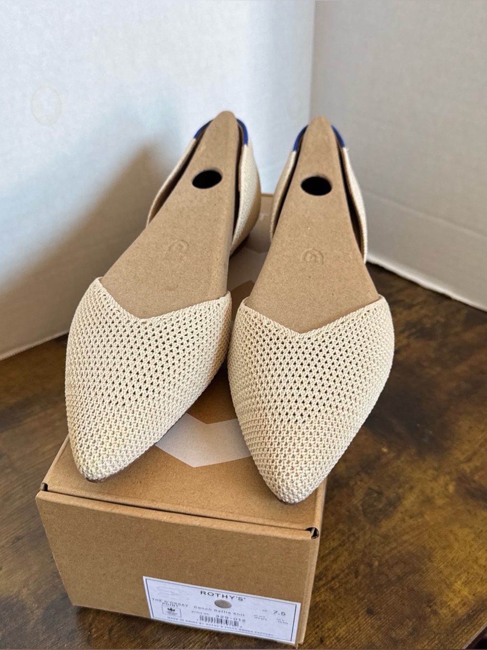 Rothy’s Women’s The d'Orsay Point Flat Size 7.5 Conch Raffle Knit NEW